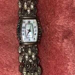 *Beautiful Silvertone Watch W/ Mother-of-Pearl Face--New Battery